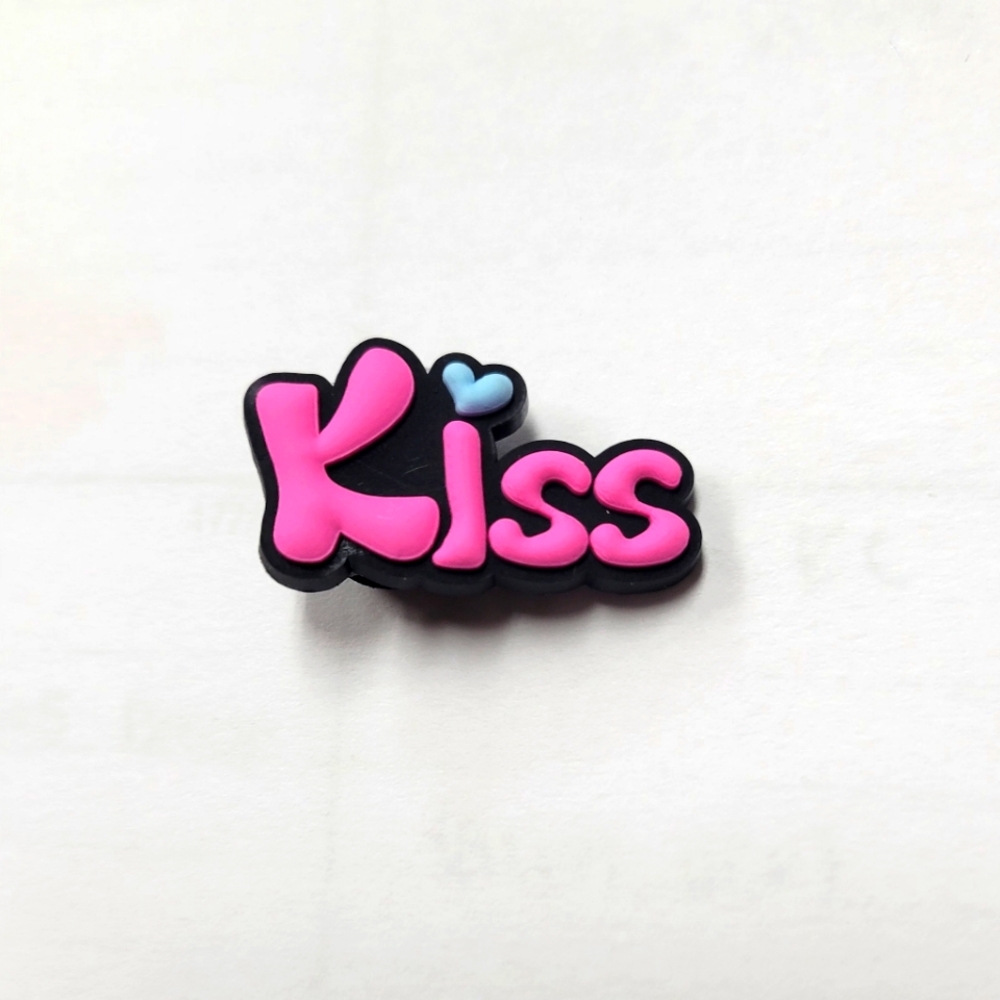 4/$10💥 Kiss Croc Charm